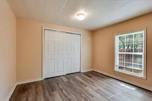 209 Wicker Hill Rd, Burleson, TX 76028 - Photo 16