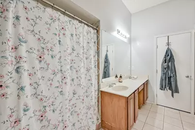 555 Ranch Trail #206, Irving, TX 75063 - Photo 24