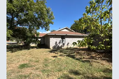 800 Maple Street, Howe, TX 75459 - Photo 12