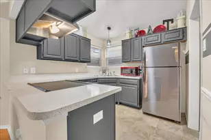 6608 Stetter Dr, Arlington, TX 76001 - Photo 8