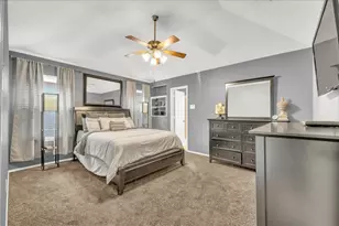 6608 Stetter Dr, Arlington, TX 76001 - Photo 10