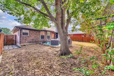 6608 Stetter Drive, Arlington, TX 76001 - Photo 22