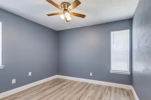 451 Wilshire Ave, Azle, TX 76020 - Photo 12