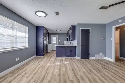 451 Wilshire Avenue, Azle, TX 76020 - Photo 10