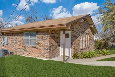 451 Wilshire Avenue, Azle, TX 76020 - Photo 2