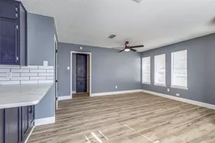 451 Wilshire Ave, Azle, TX 76020 - Photo 4