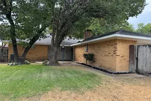 2121 Oak Valley Ln, Dallas, TX 75232 - Photo 2