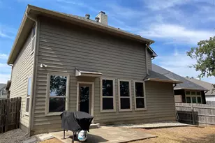 10709 Fallbrook Rd, Waco, TX 76708 - Photo 2