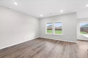 707 Sunlight Loop, Princeton, TX 75407 - Photo 6