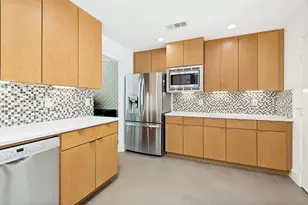 3923 Weeburn Dr, Dallas, TX 75229 - Photo 10