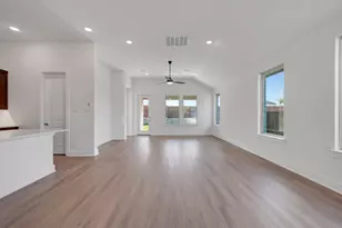 12525 Quay Dr, Fort Worth, TX 76052 - Photo 10