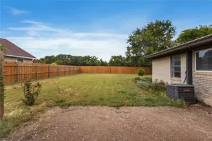 1240 E Jefferson St, Van Alstyne, TX 75495 - Photo 22
