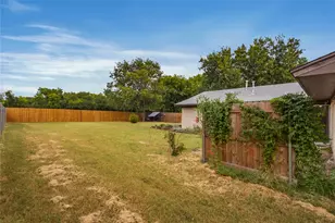 1240 E Jefferson St, Van Alstyne, TX 75495 - Photo 20