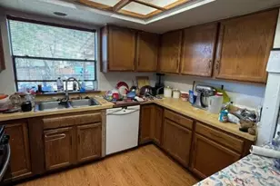705 Angle Ridge Cir, Garland, TX 75043 - Photo 8