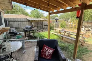 705 Angle Ridge Cir, Garland, TX 75043 - Photo 24