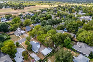 720 Northwood Rd, Fort Worth, TX 76107 - Photo 8