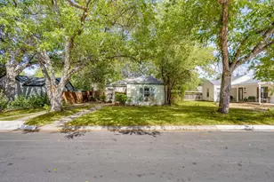 720 Northwood Rd, Fort Worth, TX 76107 - Photo 2