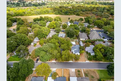 720 Northwood Road, Fort Worth, TX 76107 - Photo 4
