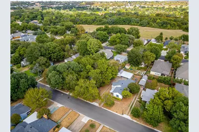 720 Northwood Road, Fort Worth, TX 76107 - Photo 6