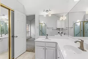 2031 Greenview Dr, Carrollton, TX 75010 - Photo 18