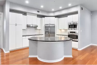 1209 Beaconsfield Lane #506, Arlington, TX 76011 - Photo 1