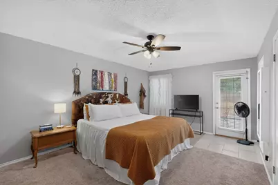 2060 Trailwood Drive W, Burleson, TX 76028 - Photo 10