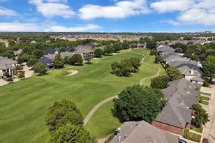 1607 Masters Dr, DeSoto, TX 75115 - Photo 2