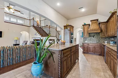 305 Fountain Creek Court, Ovilla, TX 75154 - Photo 6
