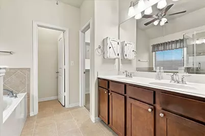 1629 Falconet Court, Carrollton, TX 75010 - Photo 20