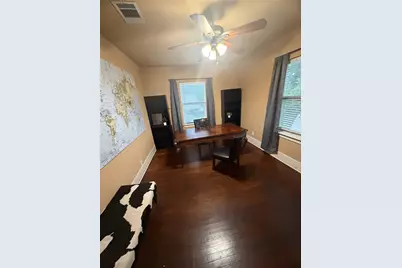 1117 N Elm Street #4, Denton, TX 76201 - Photo 2
