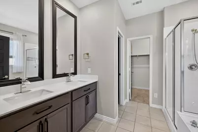 108 Lakeview Circle, Pilot Point, TX 76258 - Photo 14