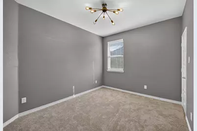 108 Lakeview Circle, Pilot Point, TX 76258 - Photo 10