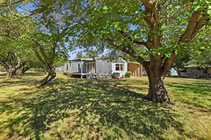 1500 Lands End St, Granbury, TX 76048 - Photo 8