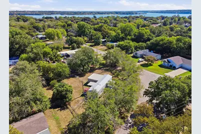 1500 Lands End Street, Granbury, TX 76048 - Photo 2