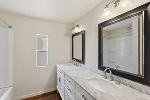 1500 Lands End St, Granbury, TX 76048 - Photo 22