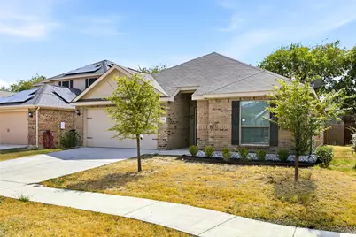 124 Morning Glory Drive, Sanger, TX 76266 - Photo 2
