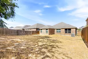 124 Morning Glory Dr, Sanger, TX 76266 - Photo 20