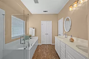 2402 Mallory Dr, Corinth, TX 76210 - Photo 12