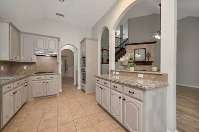 9209 Bayard Street, Fort Worth, TX 76244 - Photo 6