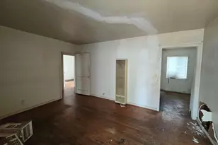 2710 Exeter Ave, Dallas, TX 75216 - Photo 2