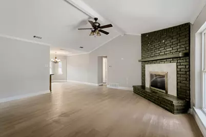 6917 Post Oak Drive, North Richland Hills, TX 76182 - Photo 6