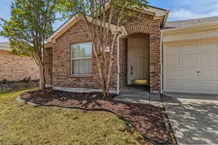 2011 Misty Hollow Ct, Forney, TX 75126 - Photo 2