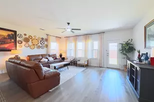 7400 Seton Pl, McKinney, TX 75071 - Photo 12