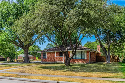 216 S Lois Lane, Richardson, TX 75081 - Photo 2