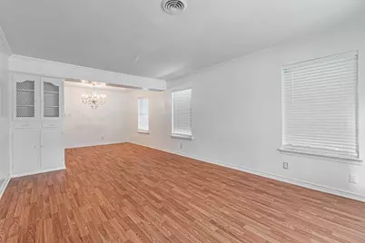 216 S Lois Lane, Richardson, TX 75081 - Photo 10