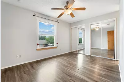 7044 Crosstimbers Lane, North Richland Hills, TX 76182 - Photo 18
