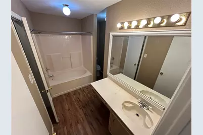 105 Sudbury Way, Arlington, TX 76018 - Photo 8