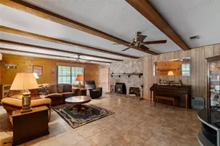 1875 Co Rd 1577, Hughes Springs, TX 75656 - Photo 12