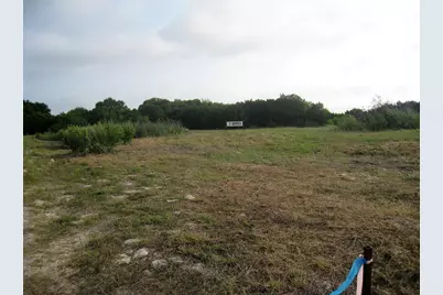 727 Park Avenue, Whitney, TX 76692 - Photo 2