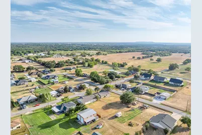 3904 Country Meadows Road, Granbury, TX 76049 - Photo 40